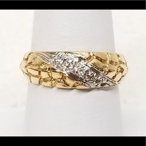 Gold and diamond nugget style band ring size 6.5